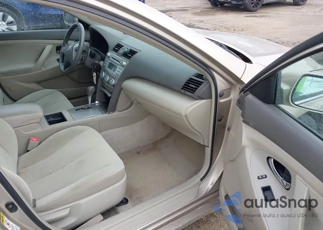 4T1BE46KX9U414267: 44309286