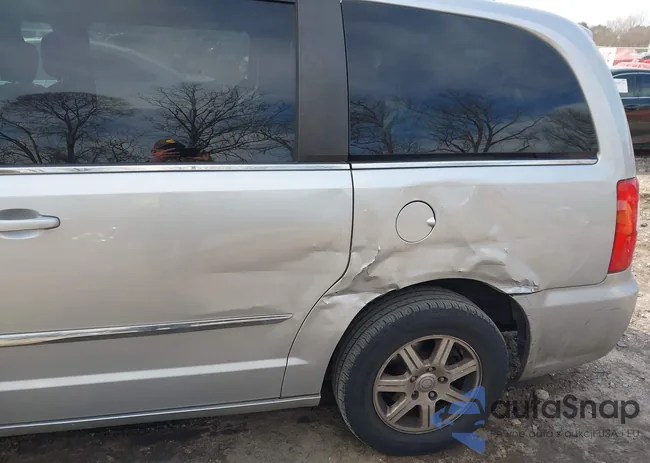 2C4RC1BG9CR319065: 44309310