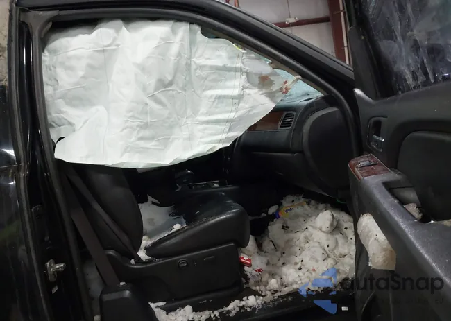 1GTR2WE33BZ199695: 44309339