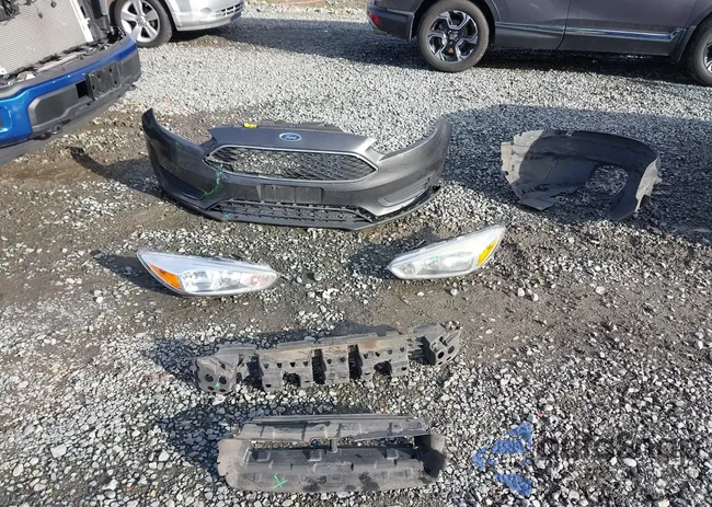 1FADP3F26GL352652: 44309398