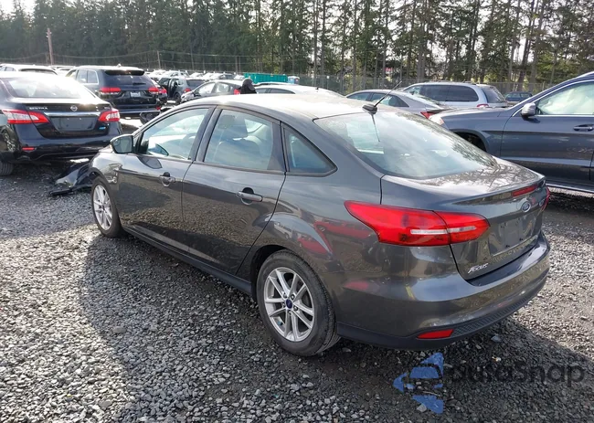 1FADP3F26GL352652: 44309398