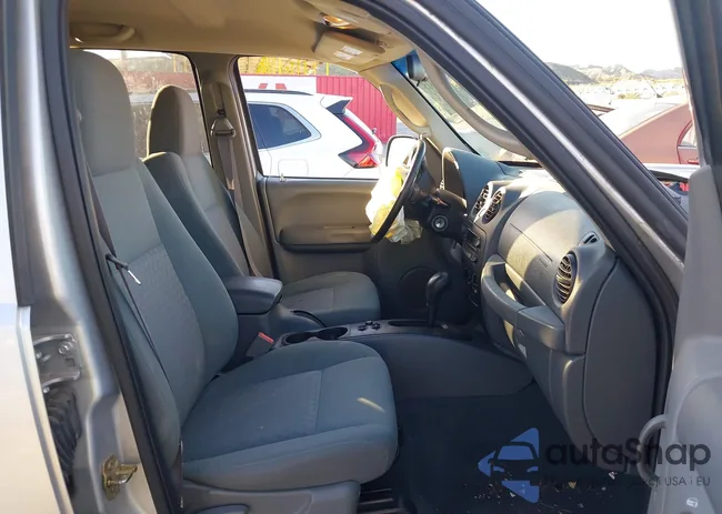 1J4GK48K15W565278: 44309415