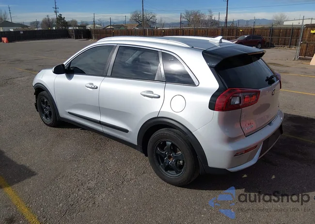 KNDCC3LC8J5142192: 44309474