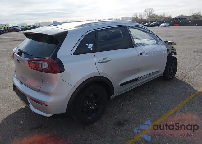 KNDCC3LC8J5142192: 44309474