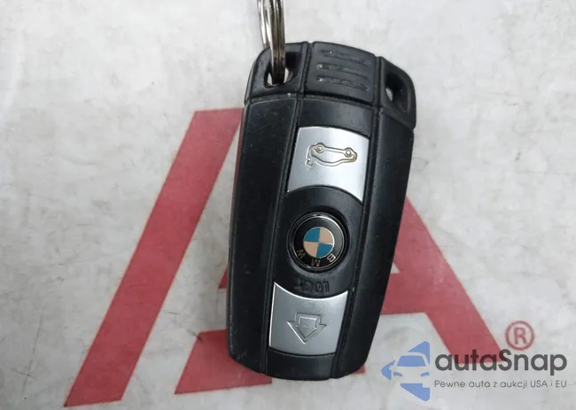 WBAUL7C54CVM83117: 44309548