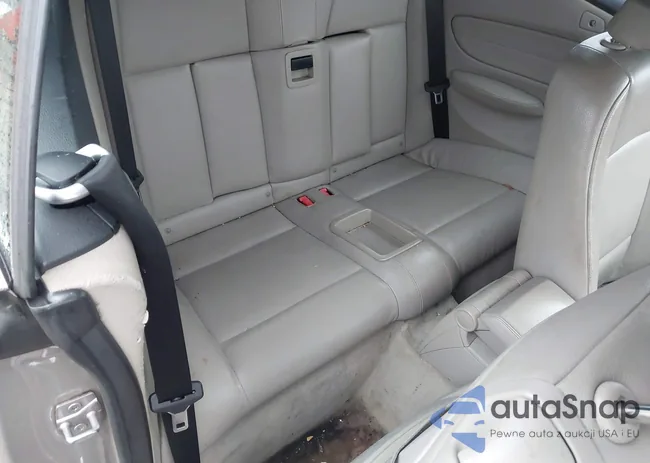 WBAUL7C54CVM83117: 44309548