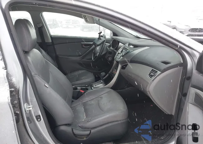 KMHDH4AE0DU665826: 44309571