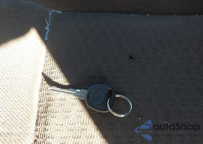 2G1WB58K579372918: 44309572