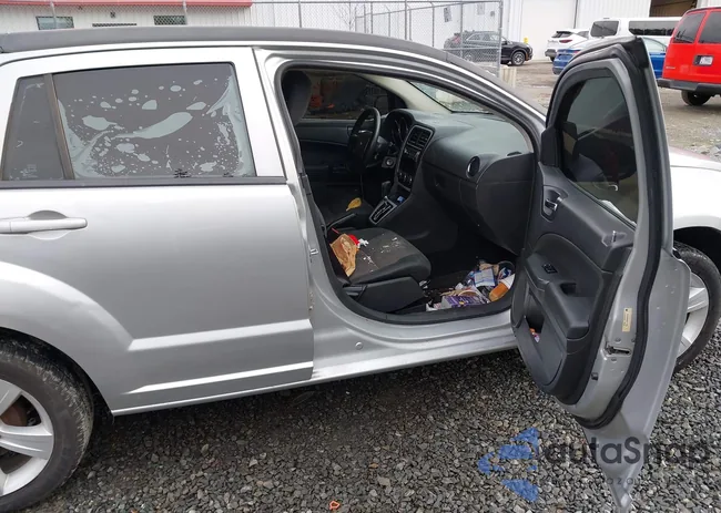 1B3CB3HA8BD117876: 44309592