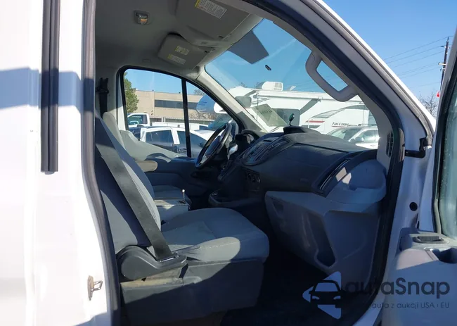 1FTYR1YG5HKA68441: 44308647