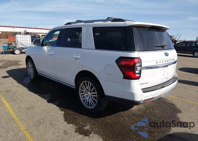 1FMJU2A81REA36882: 44308672