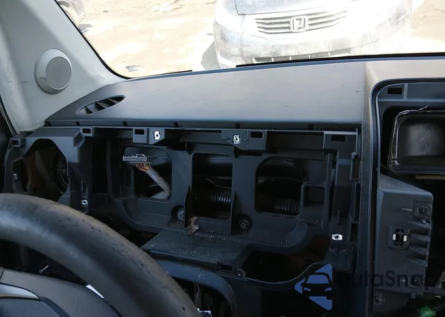 5J6YH28748L018515: 44308695