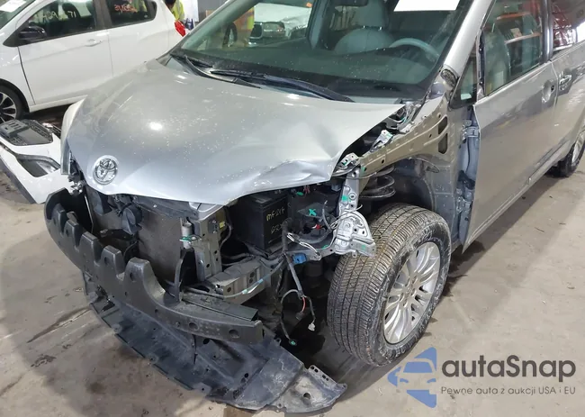 5TDYK3DC0ES492908: 44308711