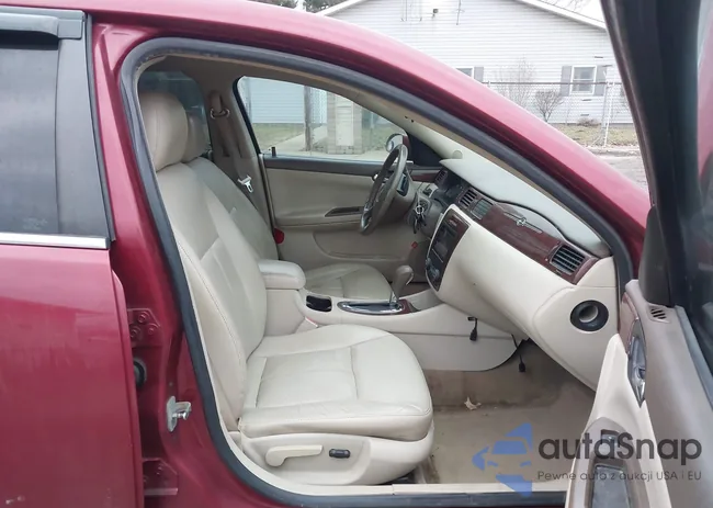 2G1WT58K881221374: 44308740