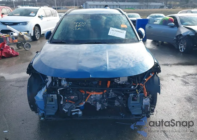 KNDCS3LF5R5163011: 44308801