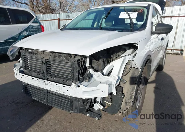 1FMCU9F67MUA94602: 44308817