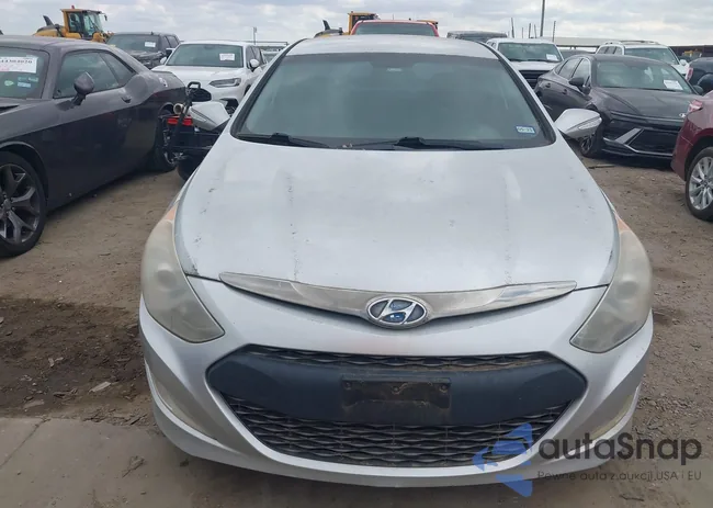 KMHEC4A42BA006431: 44308931