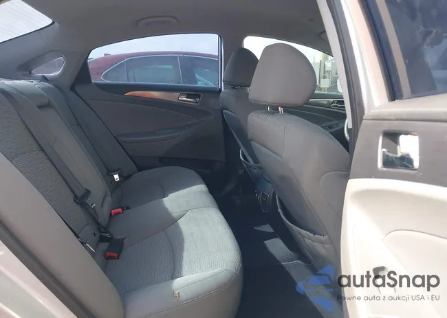 KMHEC4A42BA006431: 44308931