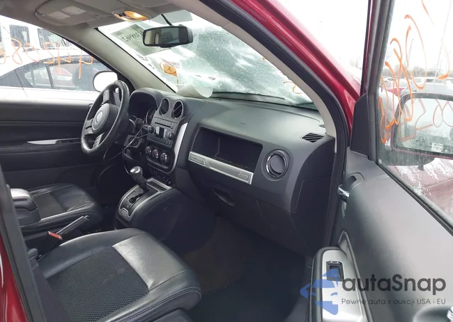 1C4NJDEB8ED546369: 44308962