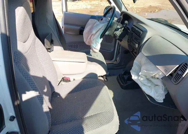 1FTYR14U8WPB67623: 44310128