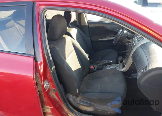 2T1BU4EE2AC446070: 44310326