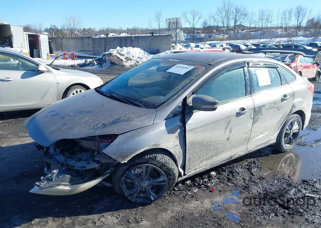 1FADP3F23EL226777: 44310381