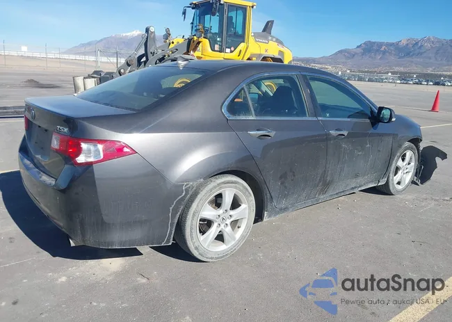 JH4CU26699C034747: 44310402