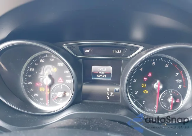 WDDSJ4EB1KN752261: 44310447