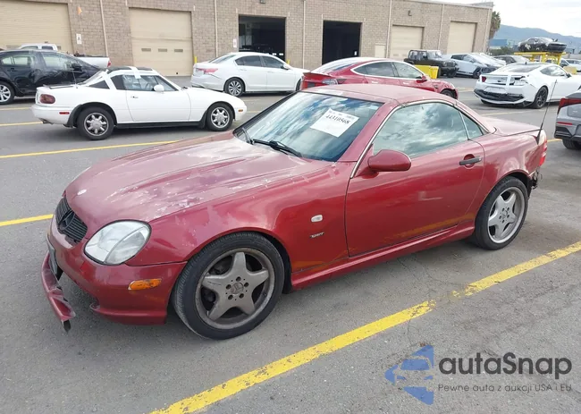 WDBKK47F9XF129834: 44310568