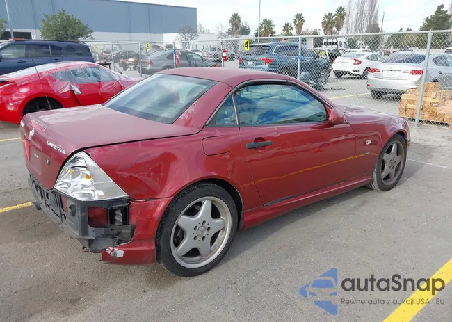 WDBKK47F9XF129834: 44310568