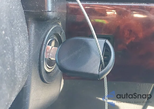 5LMFU27586LJ12878: 44310577