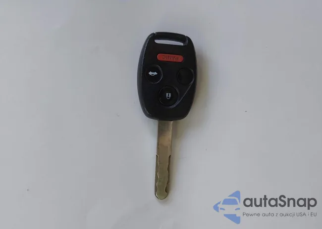 1HGCM55465A040869: 44310579