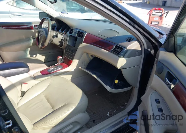 JTHBF30GX30137424: 44310600