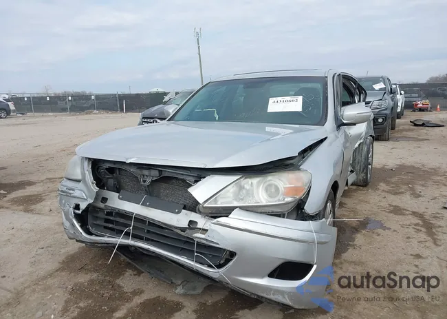 KMHGC4DE8AU105331: 44310602