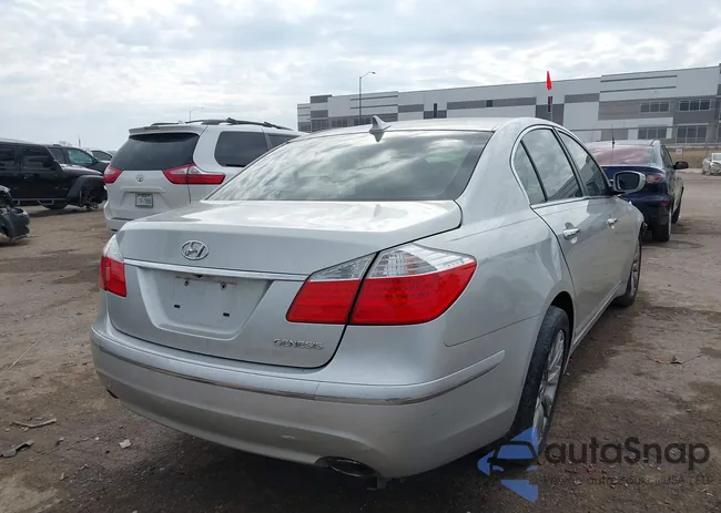 KMHGC4DE8AU105331: 44310602