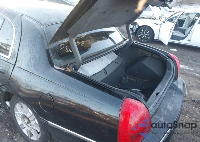 2LNBL8EV6BX755866: 44309625