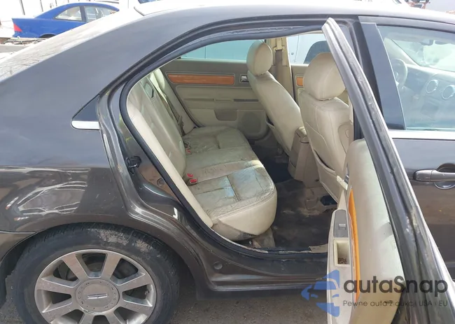 3LNHM26196R658827: 44309701