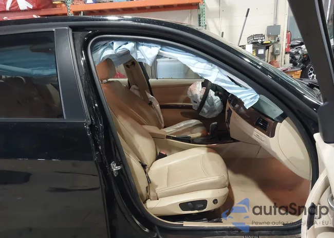 WBAPK5C59BA654809: 44309840