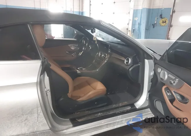 WDDWK8DB6KF829692: 44309843