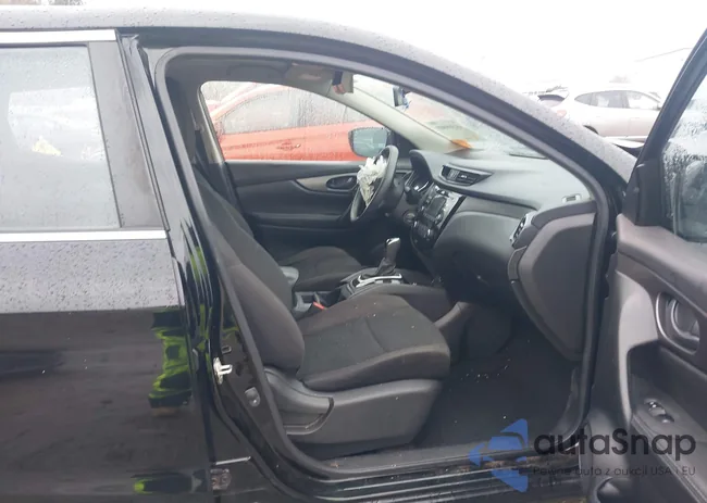 JN1BJ1CP9JW155524: 44309909