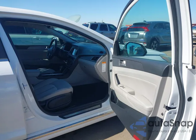 KMHE14L21GA029529: 44309920