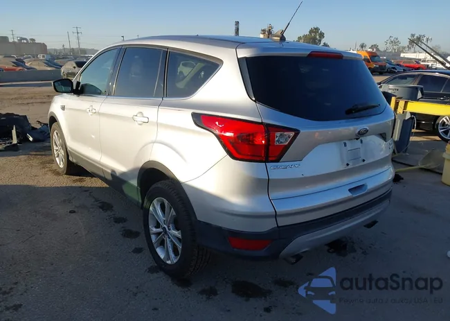 1FMCU9GD9KUA18714: 44309959