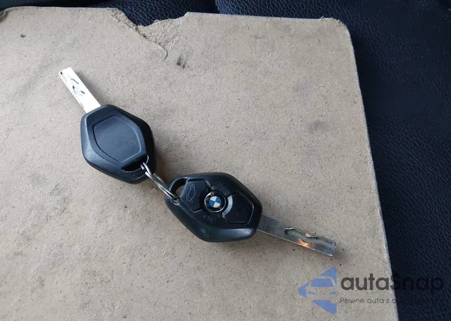 5UXFB53516LV26202: 44309980