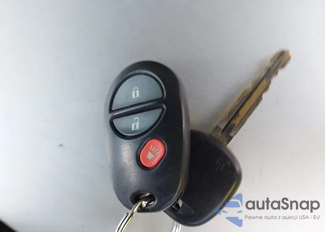 3TMJU4GN4FM184088: 44309983