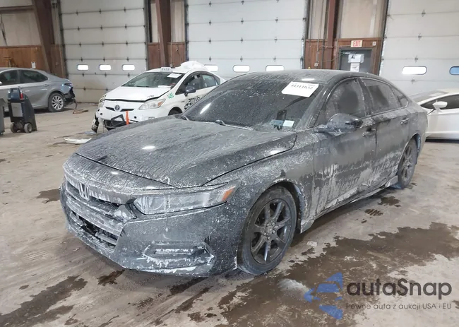 1HGCV1F33KA097621: 44311032