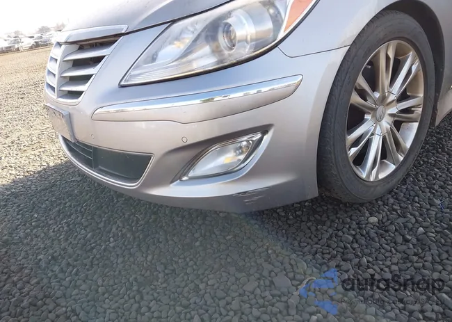 KMHGC4DD7CU169581: 44311069