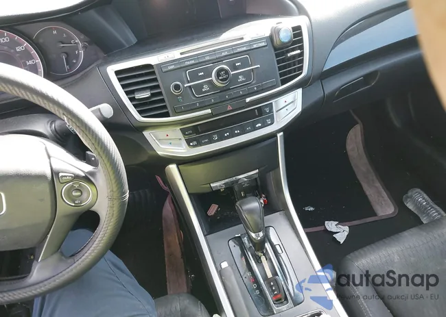 1HGCR2F52DA226351: 44311096