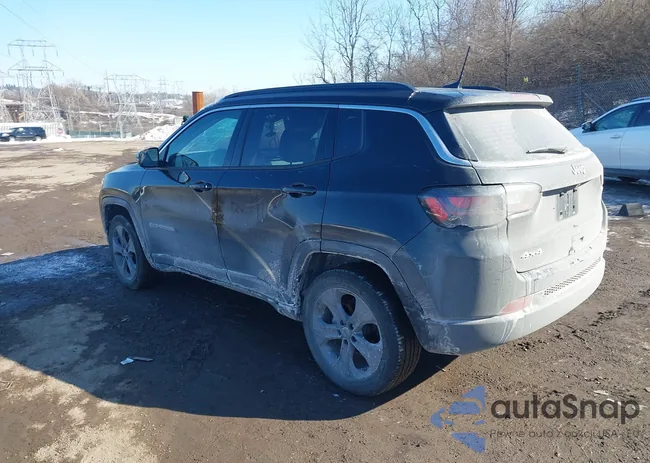 3C4NJDFB2NT128270: 44311135