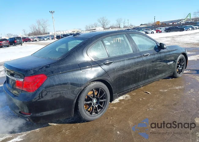 WBAKA83519CY33861: 44311141