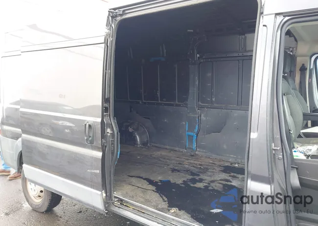 3C6TRVDG9GE119732: 44311152